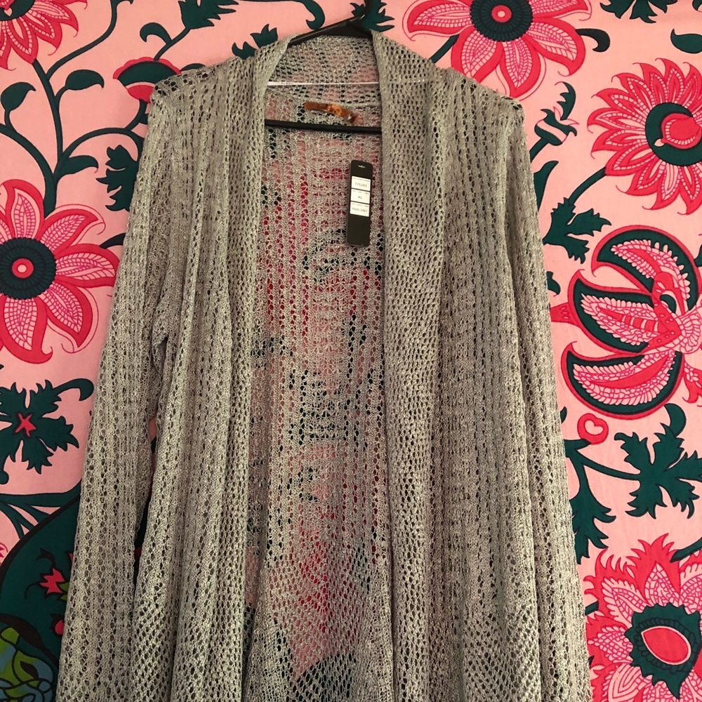 Women’s open front sweater